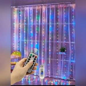 5 sets of 3.25 foot long by 9.8 foot curtain lights